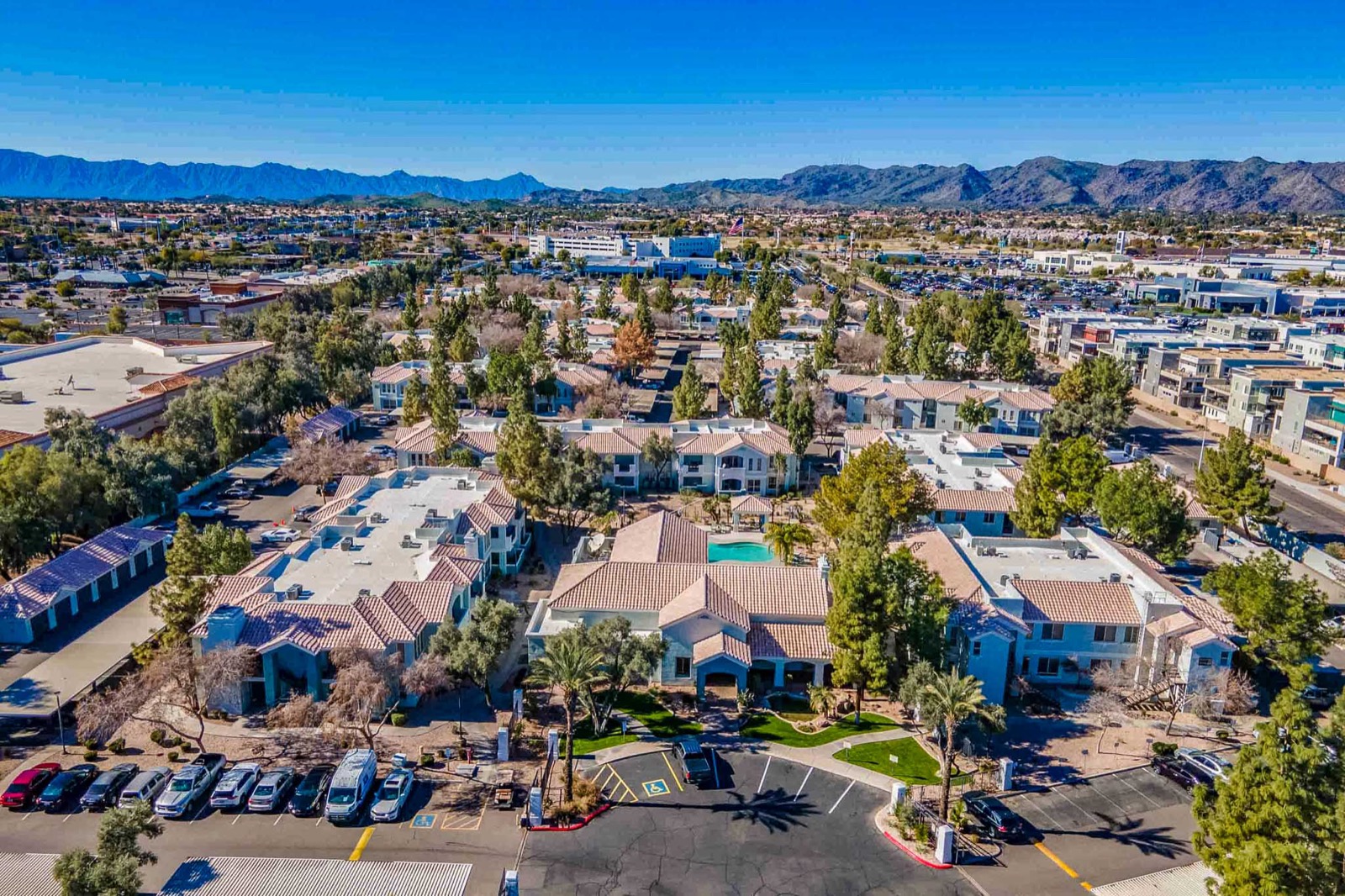 Phoenix multifamily apartment community Phoenix multifamily apartment community